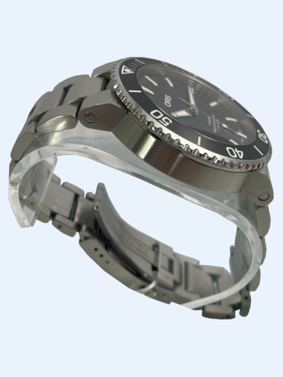 Oris Aquis Date